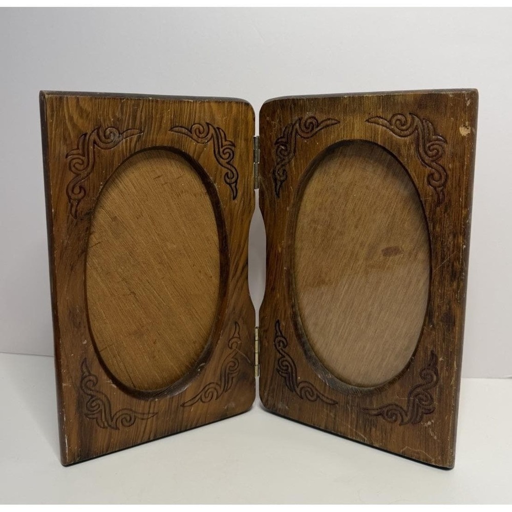 Vintage Folding Wood Double Picture Frame Ornate Oval Tabletop Missing Glass